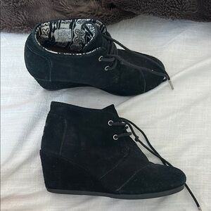 Toms Black Lace Up Boots with Hidden Wedge